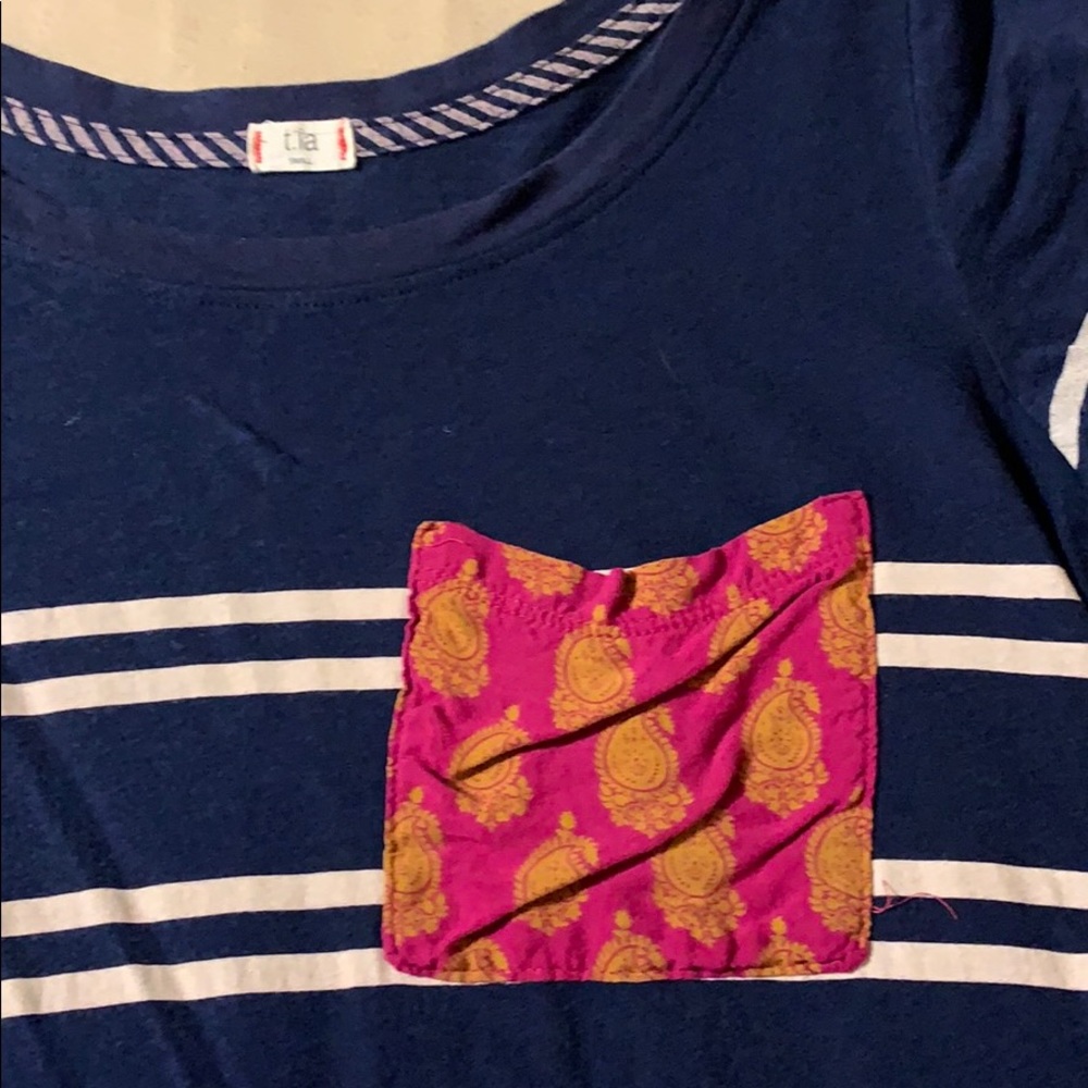 Great TLA top with paisley pocket